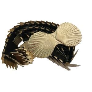 Vintage Gold Tone Metal Fish Scale Shell Retro Womens Stretch Fashion Belt 1970s